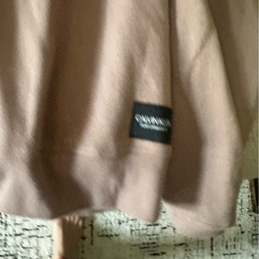 Calvin Klein sweatshirt - Picture 2 of 3